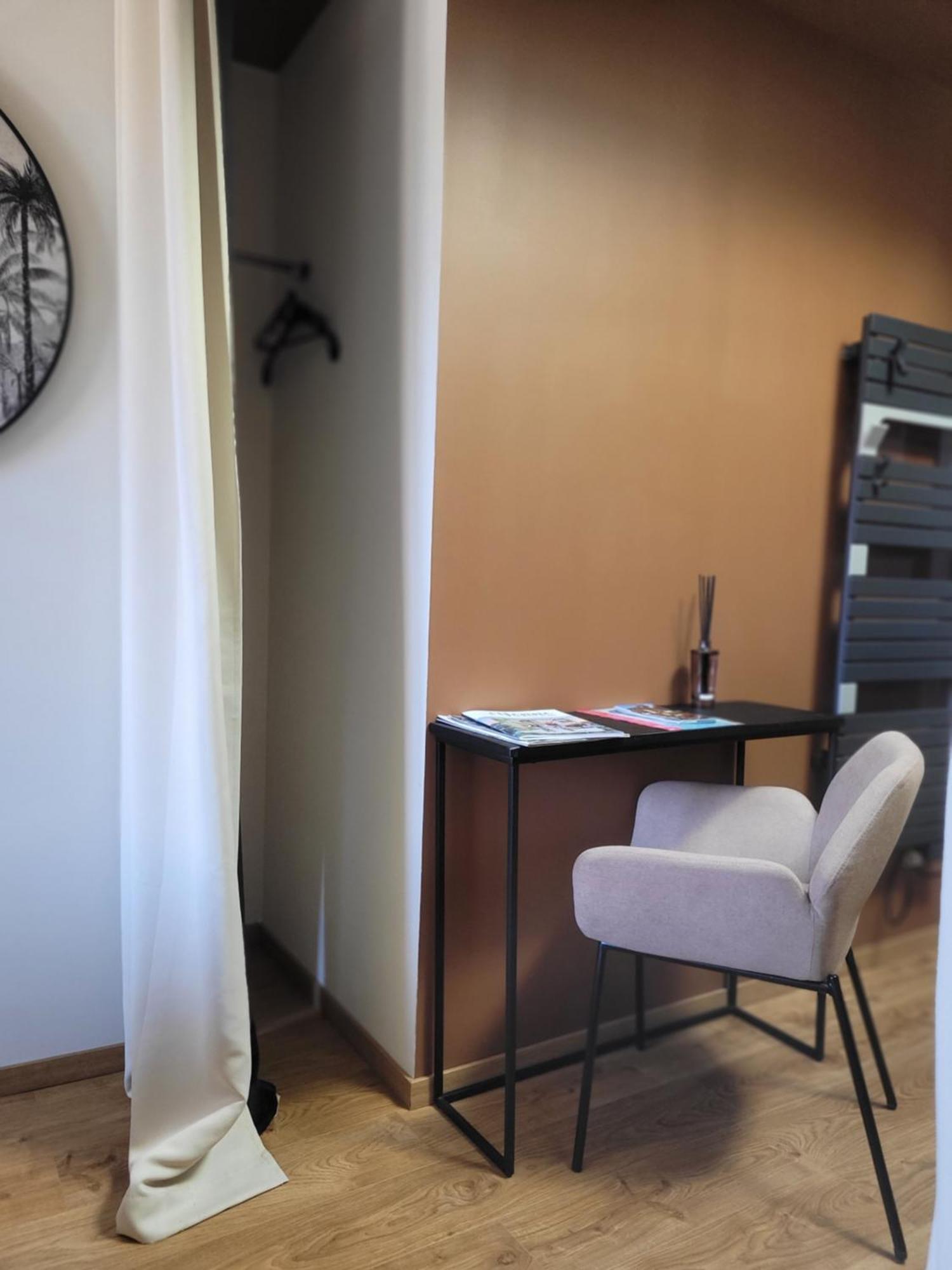 Tresors De Sens Bed & Breakfast Dış mekan fotoğraf