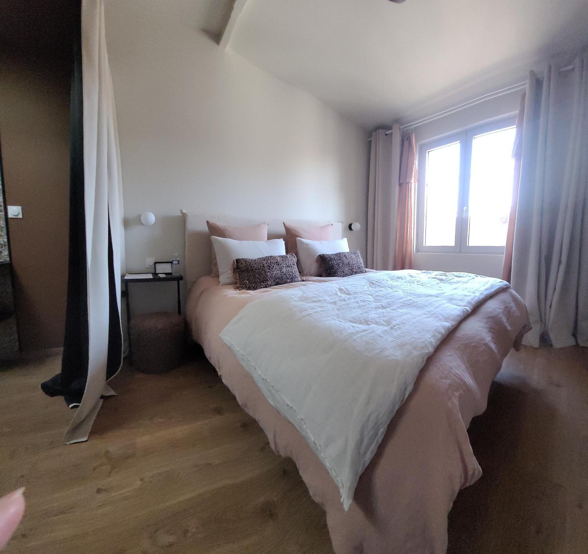 Tresors De Sens Bed & Breakfast Dış mekan fotoğraf