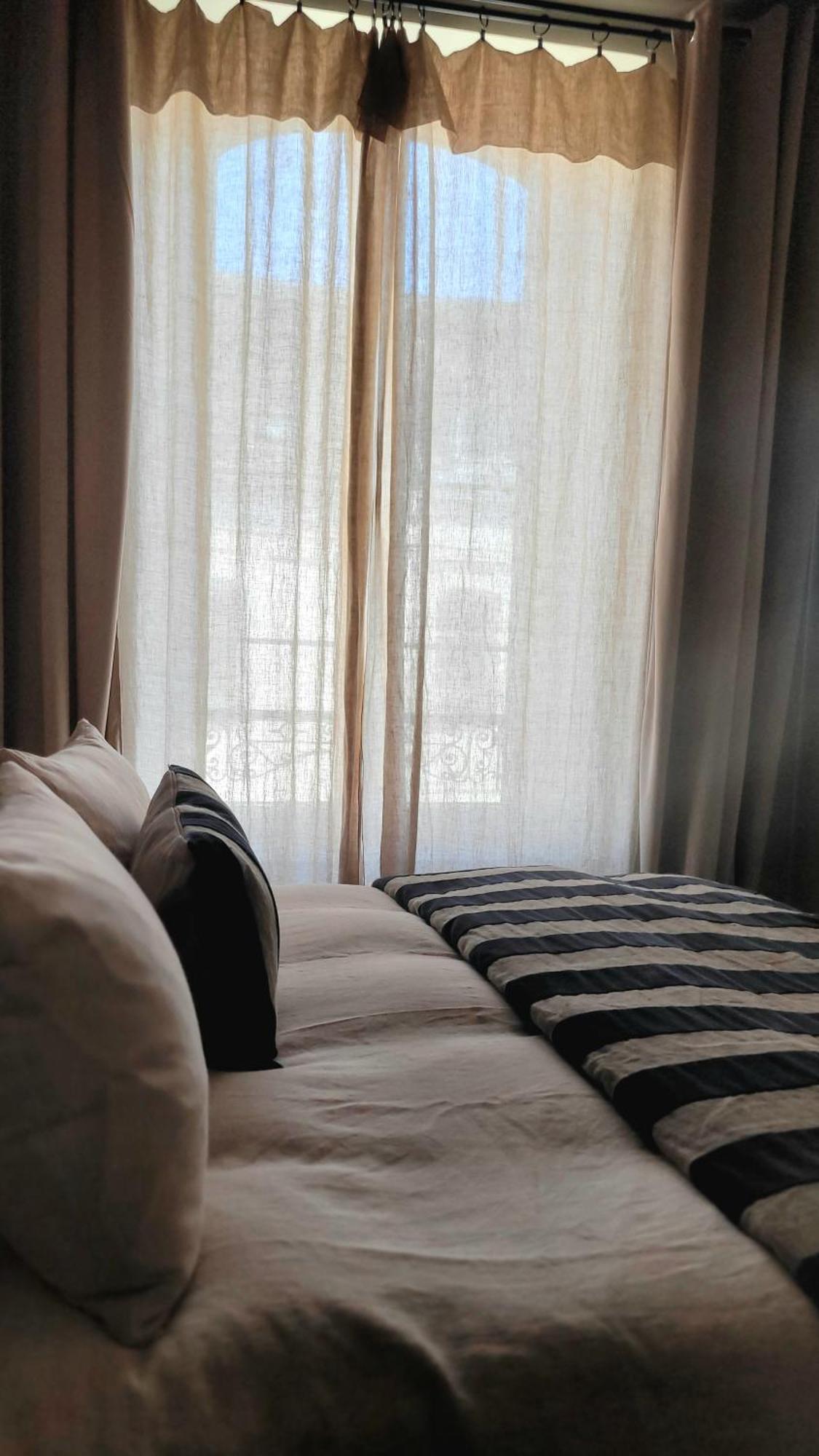 Tresors De Sens Bed & Breakfast Dış mekan fotoğraf