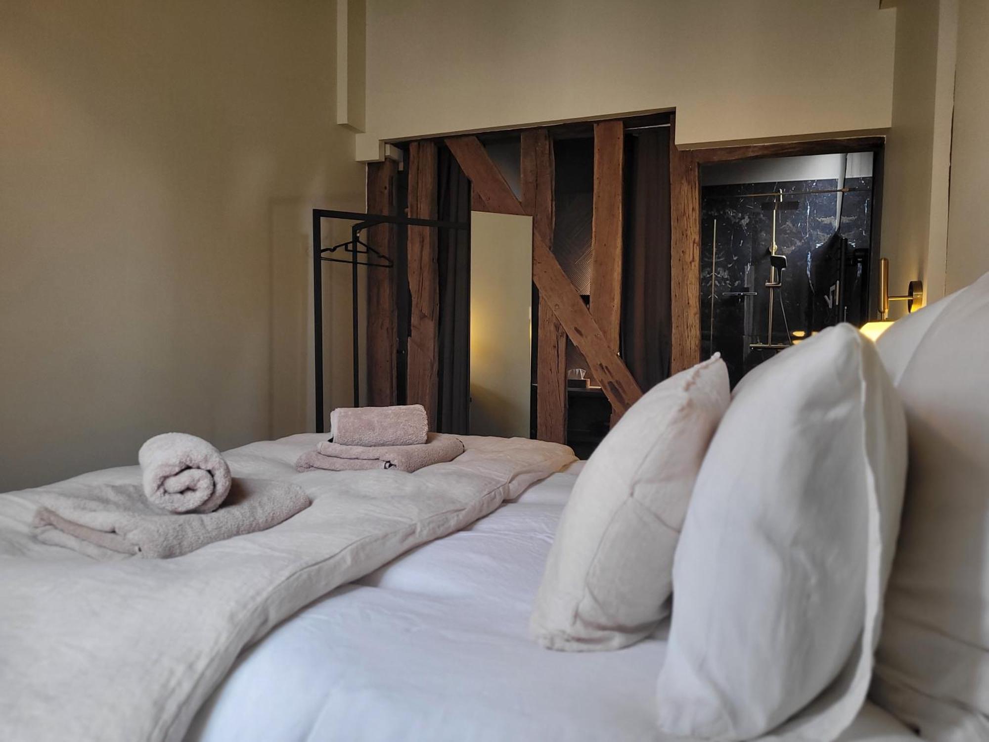 Tresors De Sens Bed & Breakfast Dış mekan fotoğraf